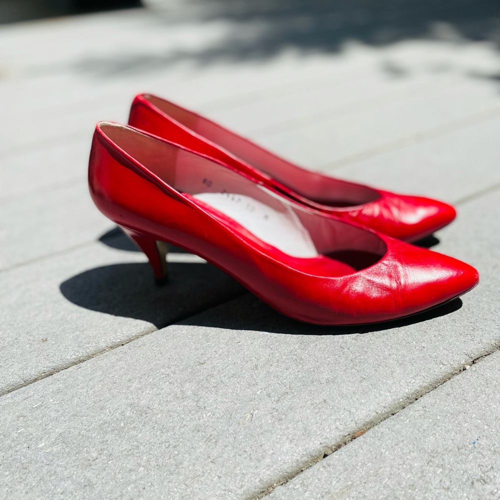 Vintage 80s Red heels, size 10